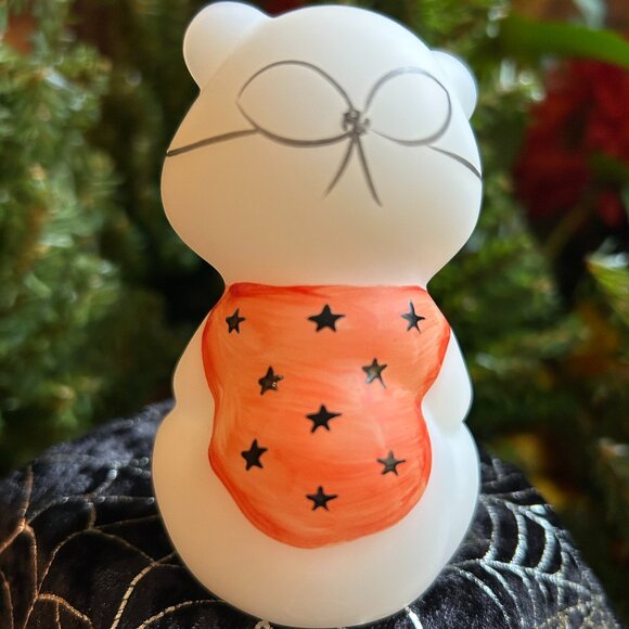 RARE Fenton Signed and Hand Painted Masked Halloween “BOO!” Bear (MINT) - Picture 3 of 10